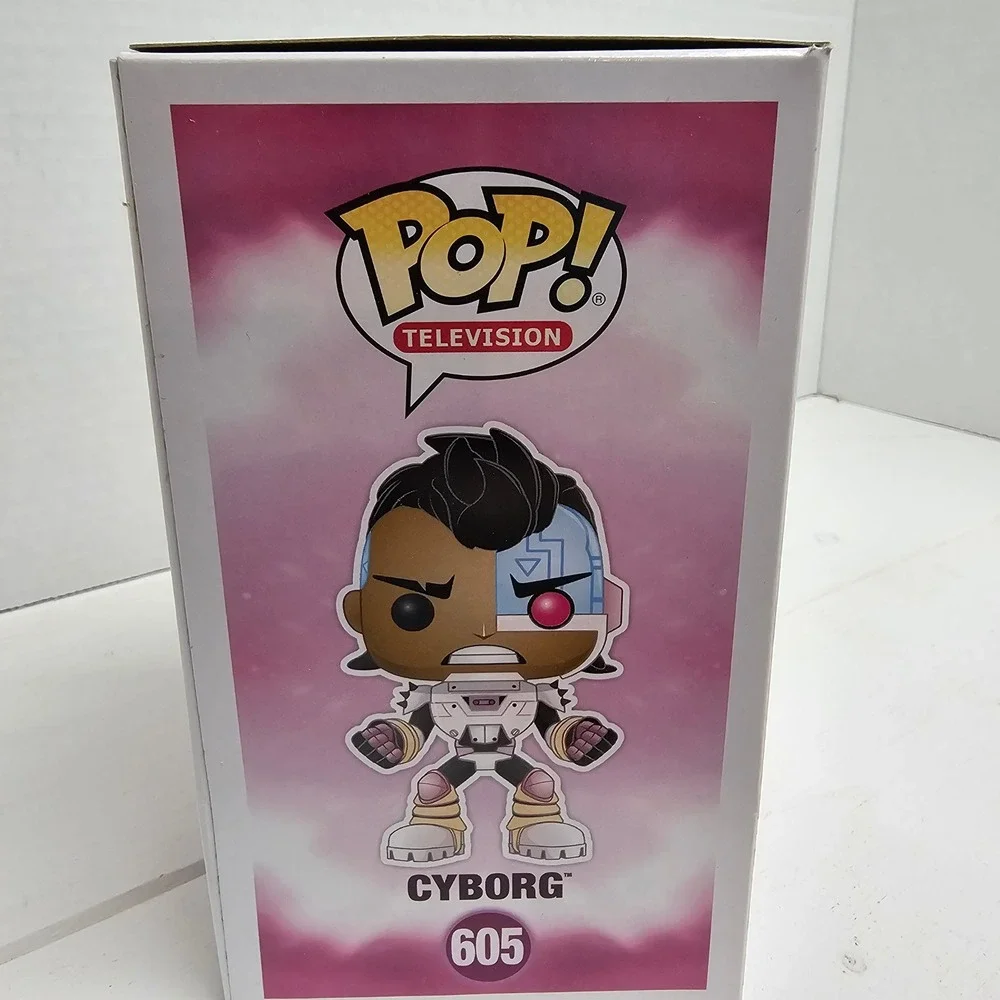 Funko Pop Teen Titans Go Night Begins to Shine Cyborg‎ 605 Vinyl Figure DC